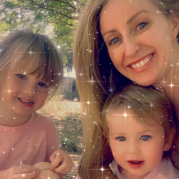 Meet your Posher, Brooke - Picture 2 of 8